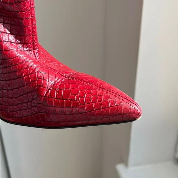 Stuart Weitzman Red Croc Heeled Boots - Picture 4 of 7